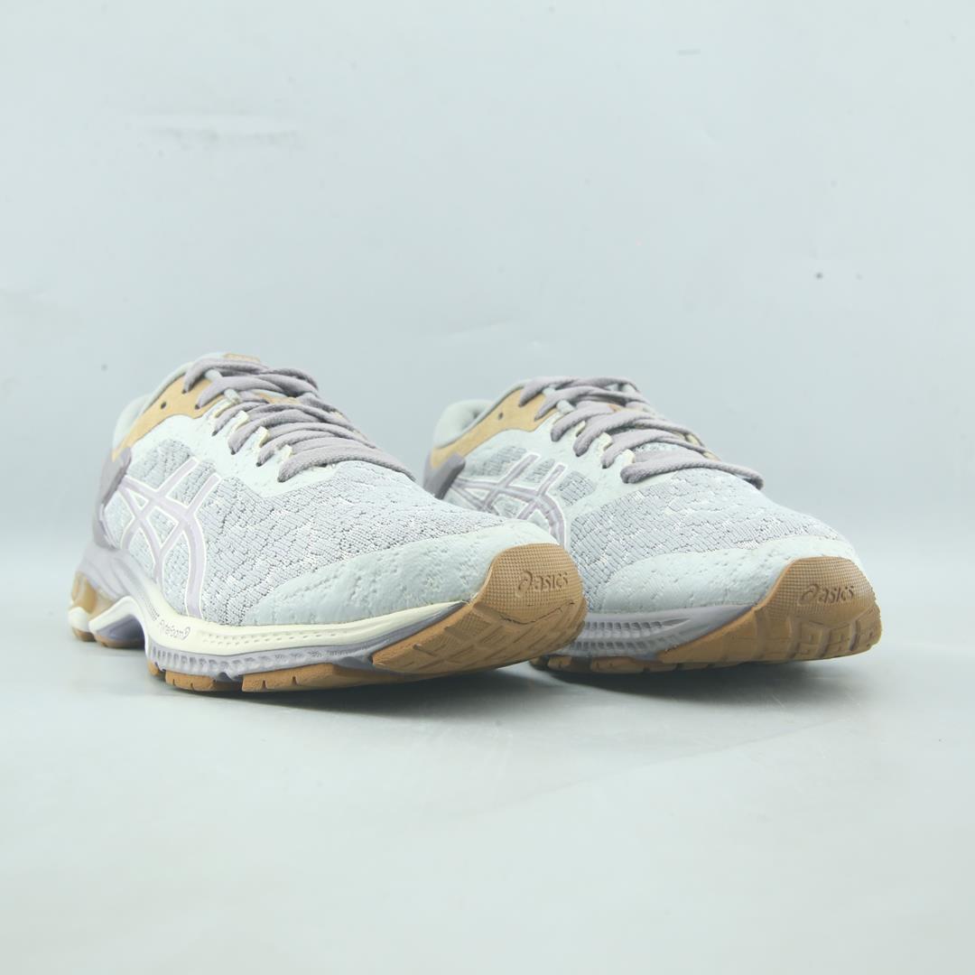 ASICS  GEL-KAYANO 26