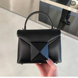 Amelia's Bag Gallery - VEL Bags - 660