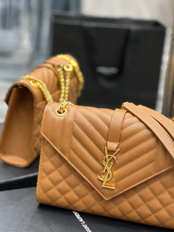 Amelia - YSL Bag - 1892
