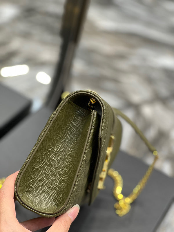 Amelia - YSL Bag - 1897