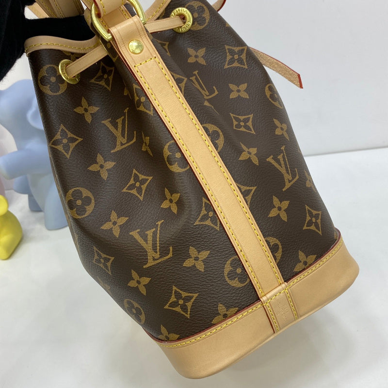 Fan Fashion Lu-Vi Bags - 16896