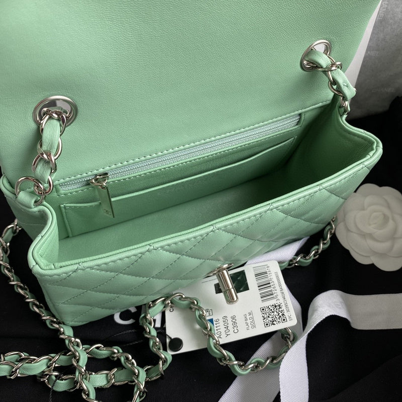 Wellow Bags - Chanel - Bags  - 399