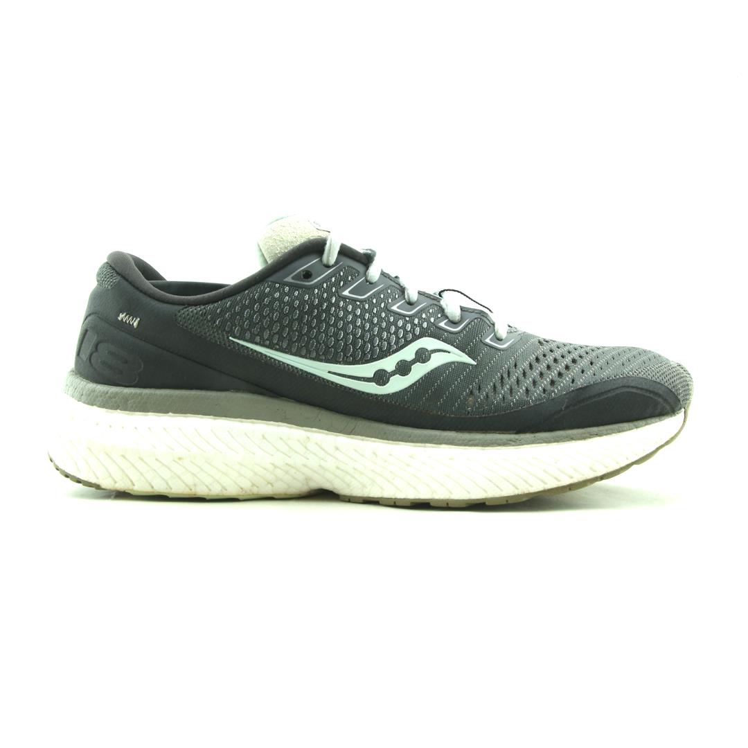 SAUCONY TRIUMPH 18