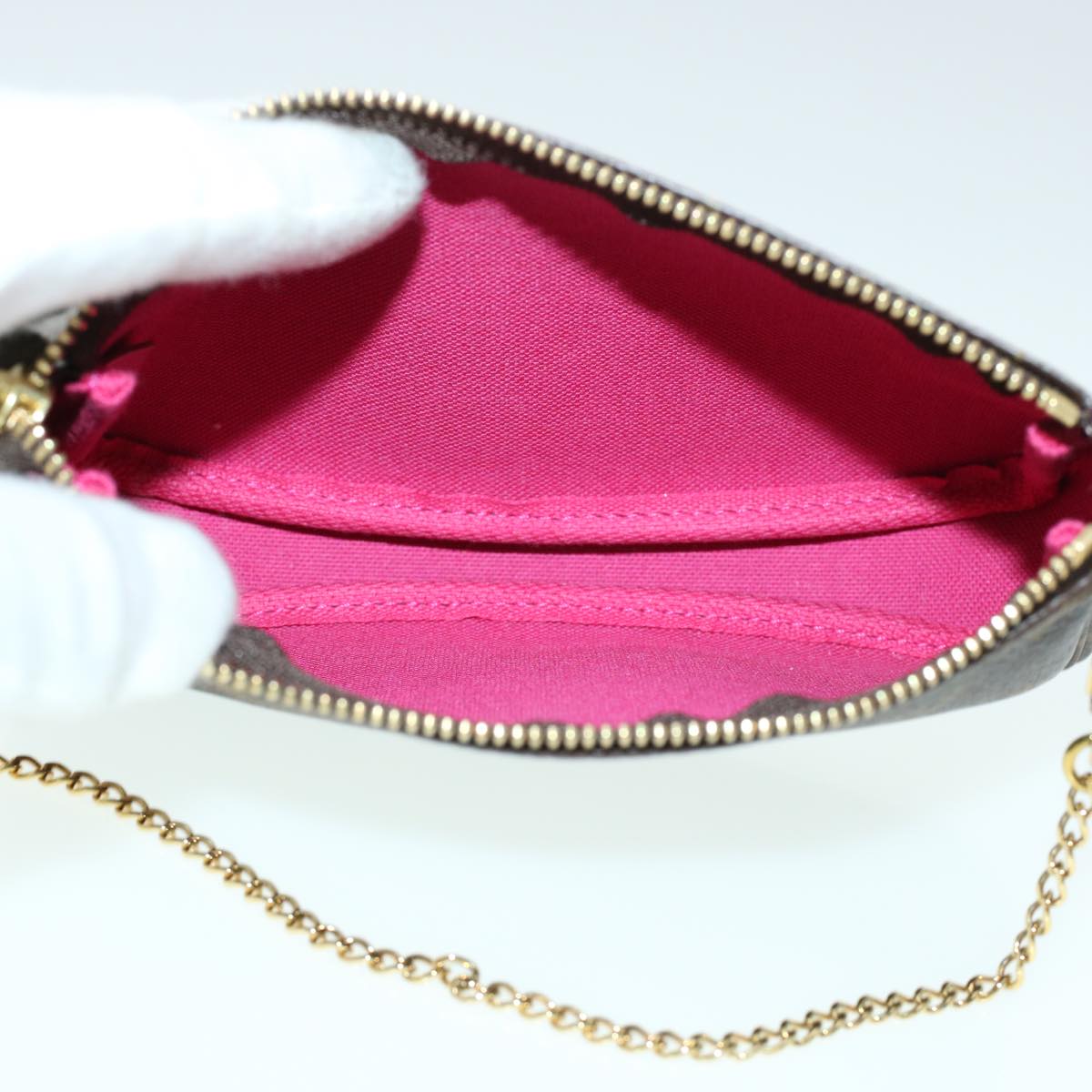 LOUIS VUITTON Vivienne Mini Pochette Accessoires Pouch M69752 LV Auth 41047A