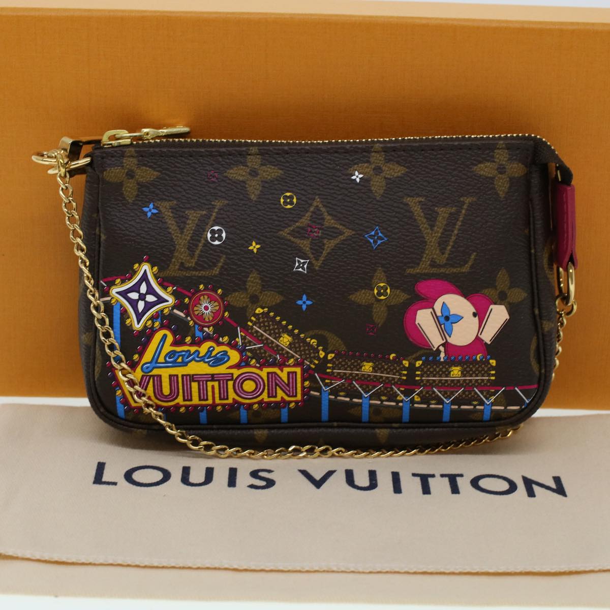 LOUIS VUITTON Vivienne Mini Pochette Accessoires Pouch M69752 LV Auth 41047A