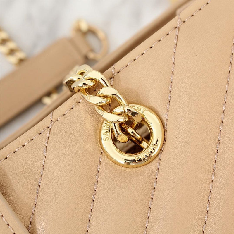 Amelia - YSL Bag - 2804