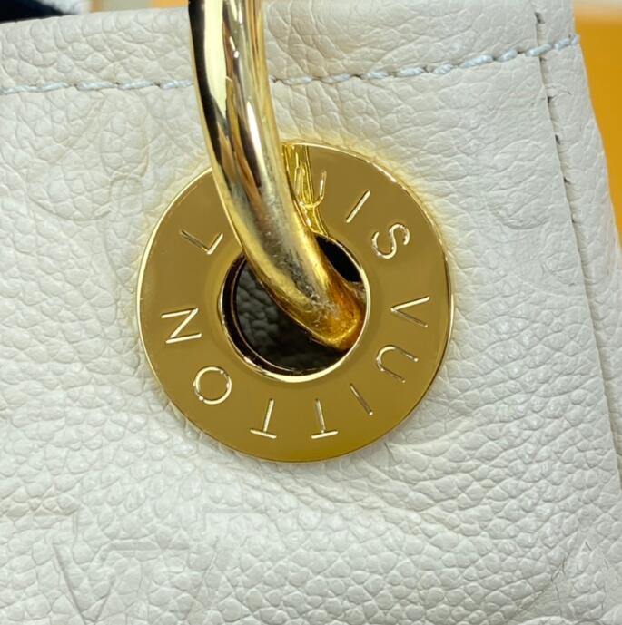 AmeliaLuxury - LOV Bags - 2464