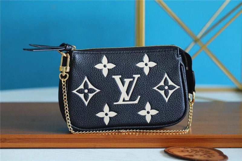 Amelia - LOV Lady Bags - 1360