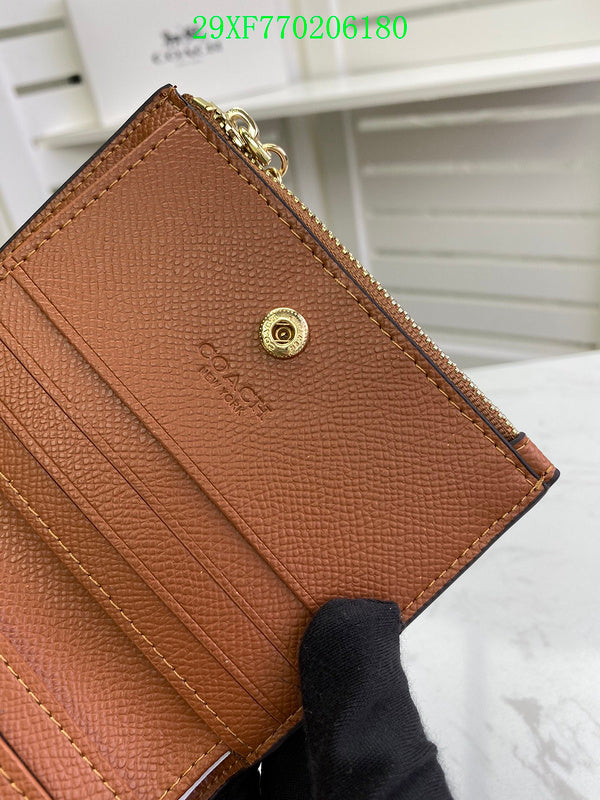 Amelia - CAH Wallet - 027
