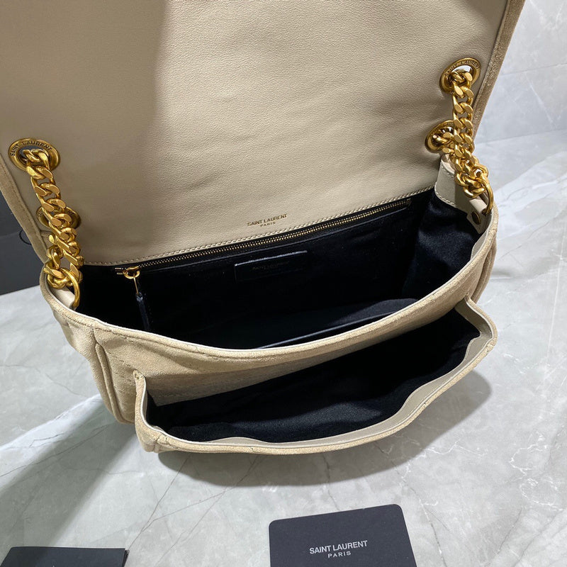Amelia - YSL Bag - 4047
