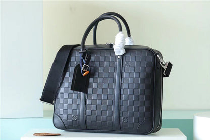 Fan Fashion Lu-Vi bags - 9802