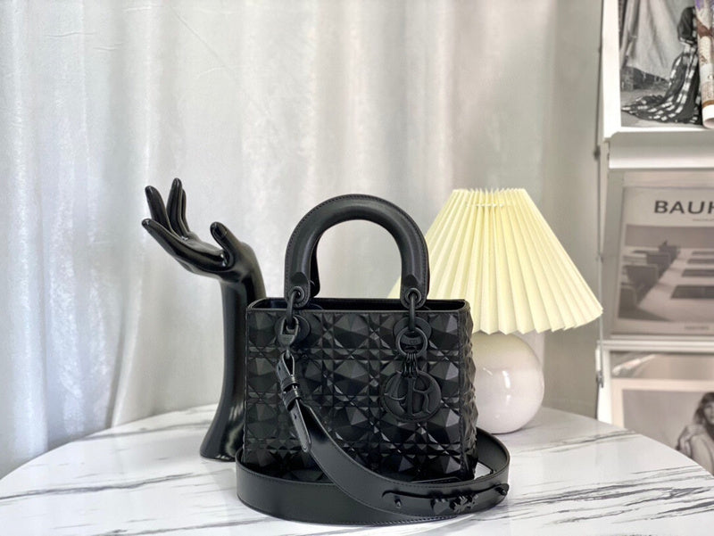 Amelia- DYOR FASHION BAGS - 1163