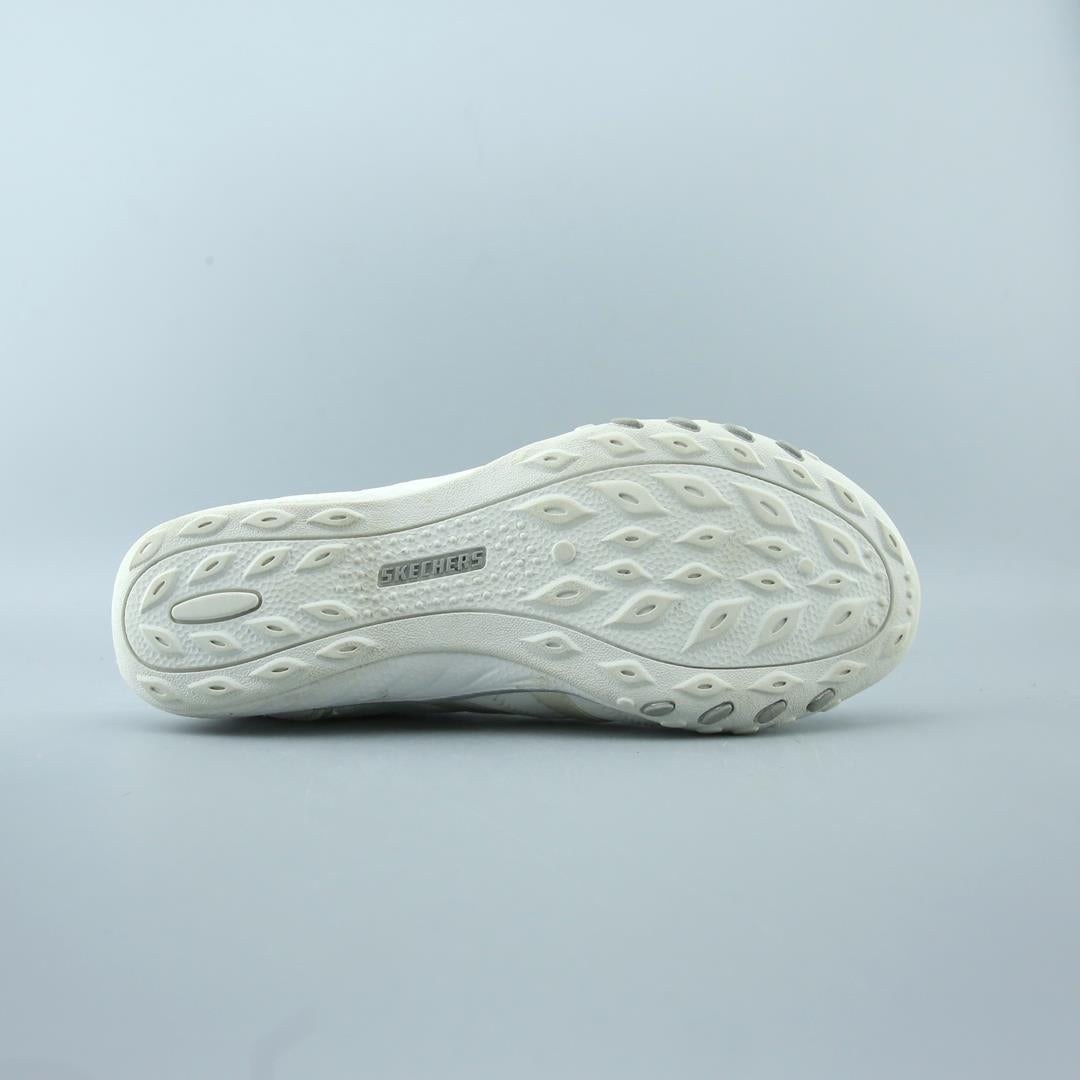 SKECHERS MEMORY FOAM