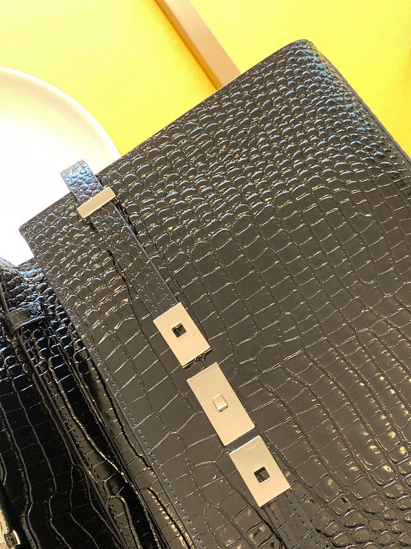 Amelia - YSL Bag - 3660