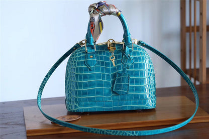 Fan Fashion Lu-Vi bags - 8292