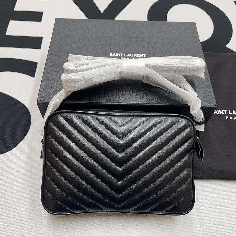 Amelia - YSL Bag - 2117