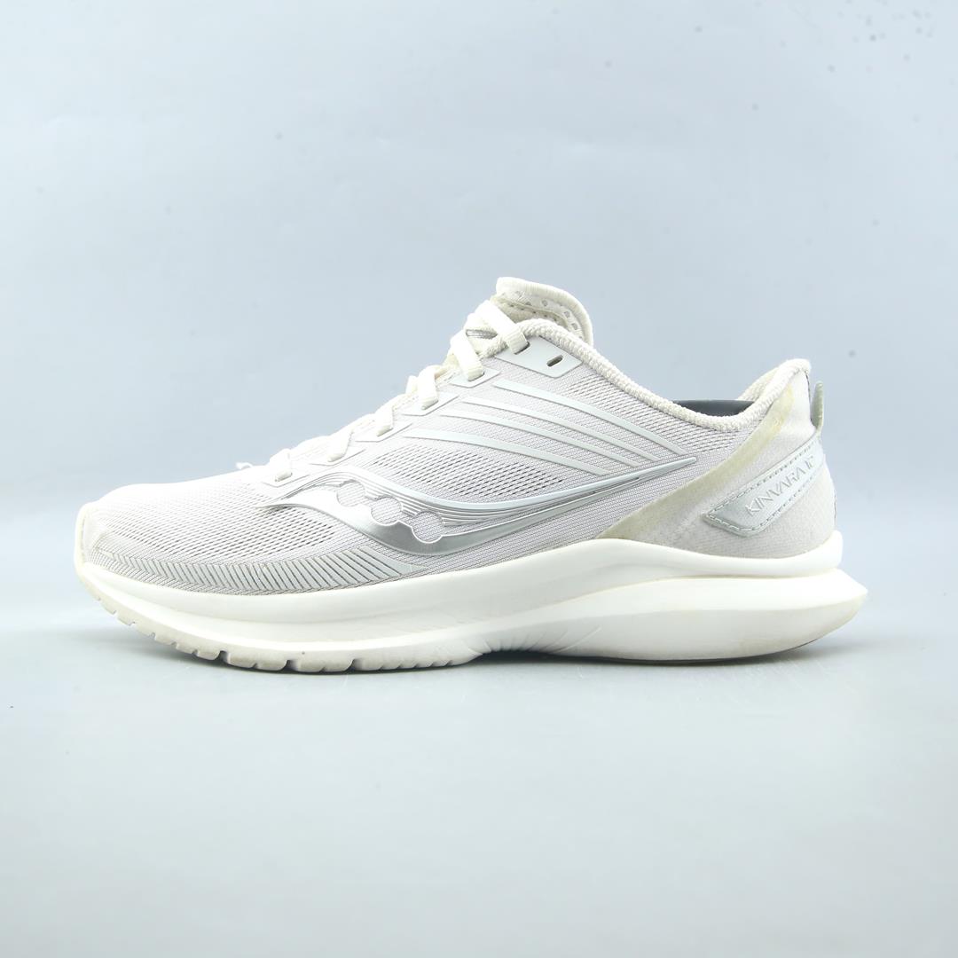 SAUCONY KINVARA 12