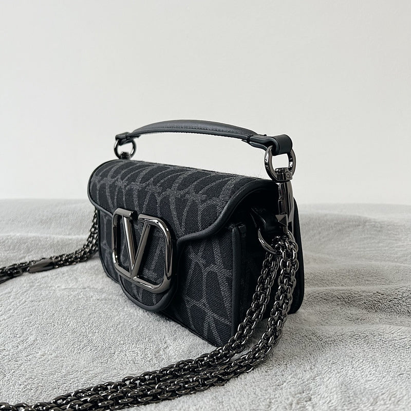 Amelia's Bag Gallery - VEL Bags - 617