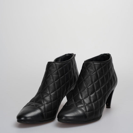Chanel Black Leather Boots with CC Logo 34