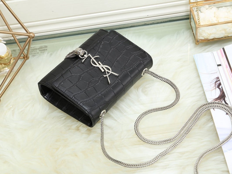 Amelia - YSL Bag - 3559