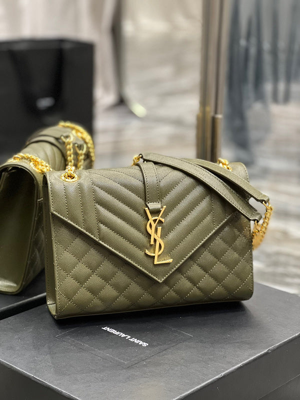 Amelia - YSL Bag - 1887