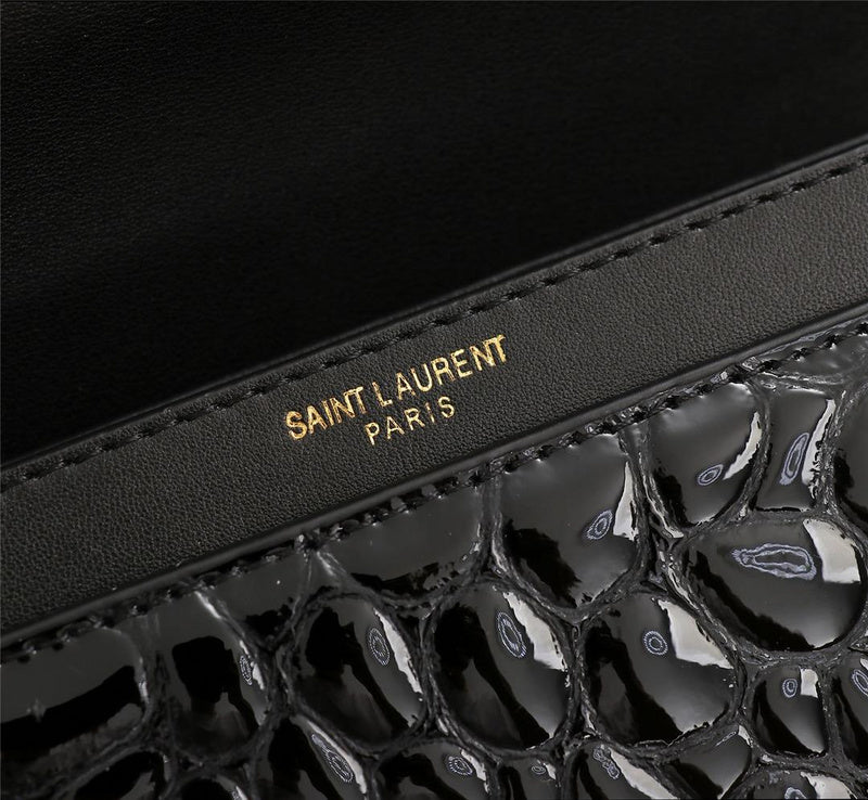 Amelia - YSL Bag - 2864