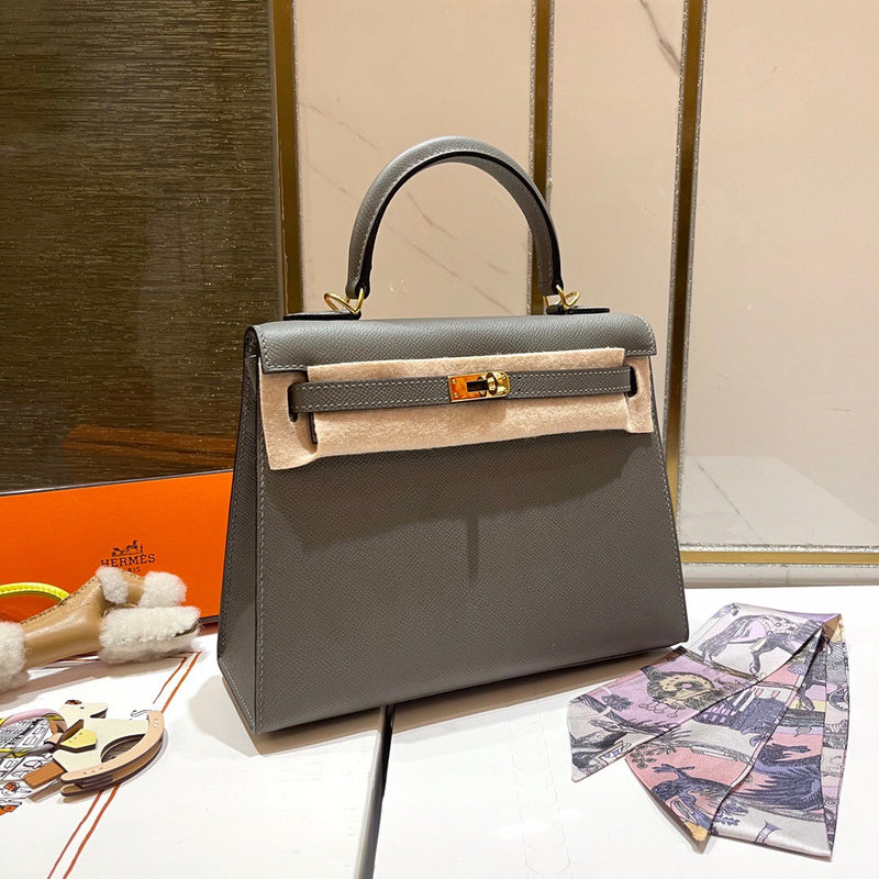 Amelia - HMS Bags - 1703