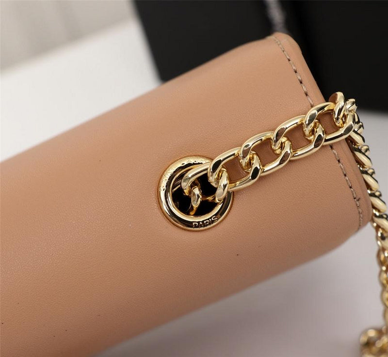 Amelia - YSL Bag - 2584
