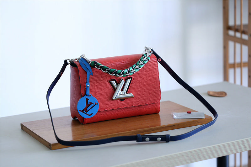 Amelia - LOV Lady Bags - 2012