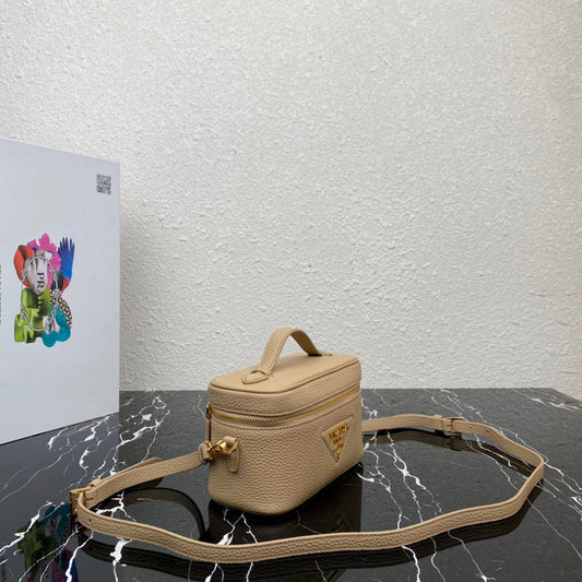 Amelia- PRDA  LUXURY BAGS - 815
