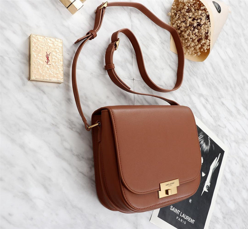 Amelia - YSL Bag - 2551