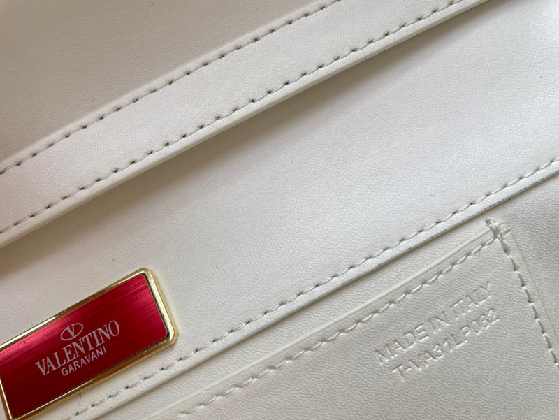 Amelia's Bag Gallery - VEL Bags - 168