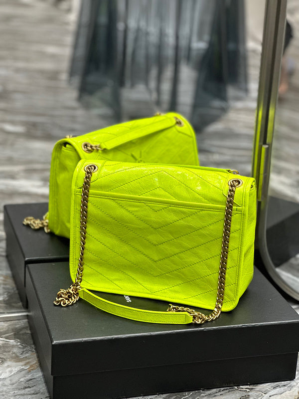 Amelia - YSL Bag - 1971
