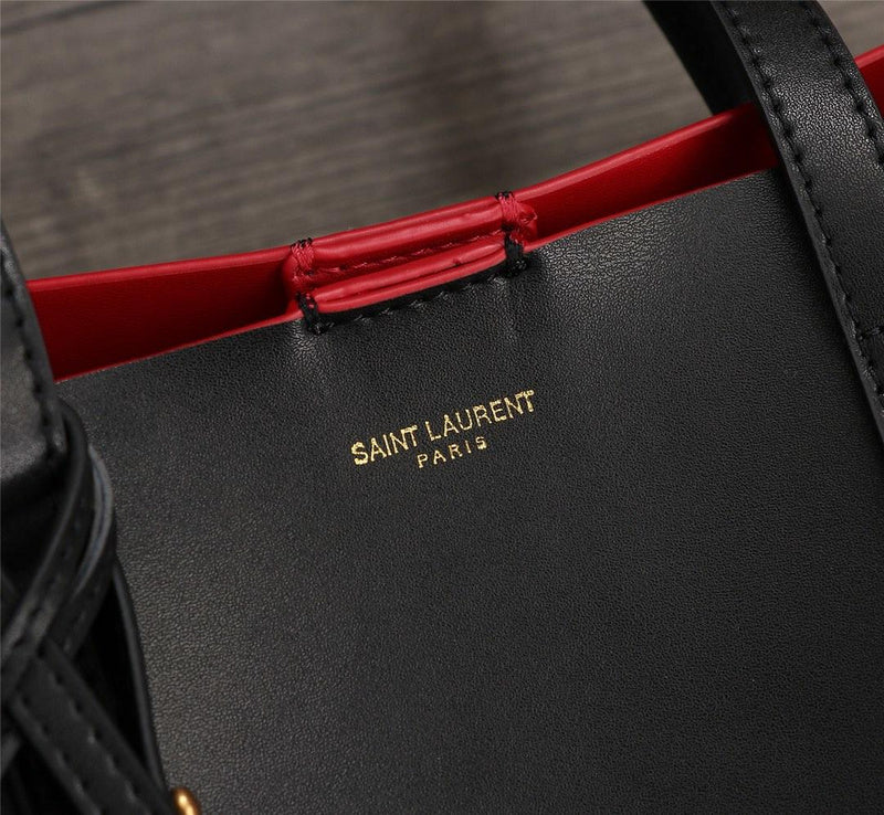 Amelia - YSL Bag - 2833