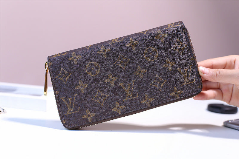 Fan Fashion Lu-Vi bags - 10874