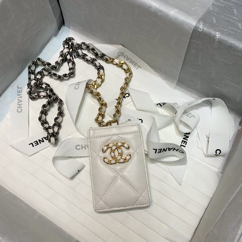 Wellow Bags - Chanel - Bags  - 090