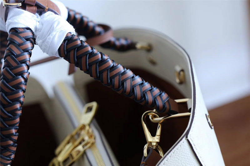Fan Fashion Lu-Vi bags - 8020