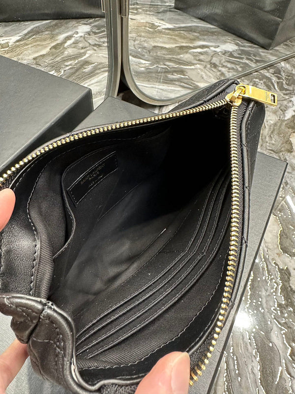 Amelia - YSL Bag - 2517