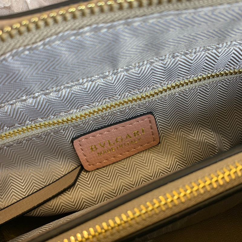 Amelia- PRDA  LUXURY BAGS - 592