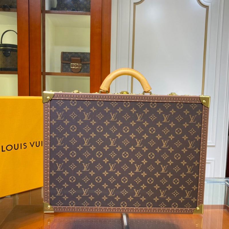 Fan Fashion Lu-Vi bags - 9495