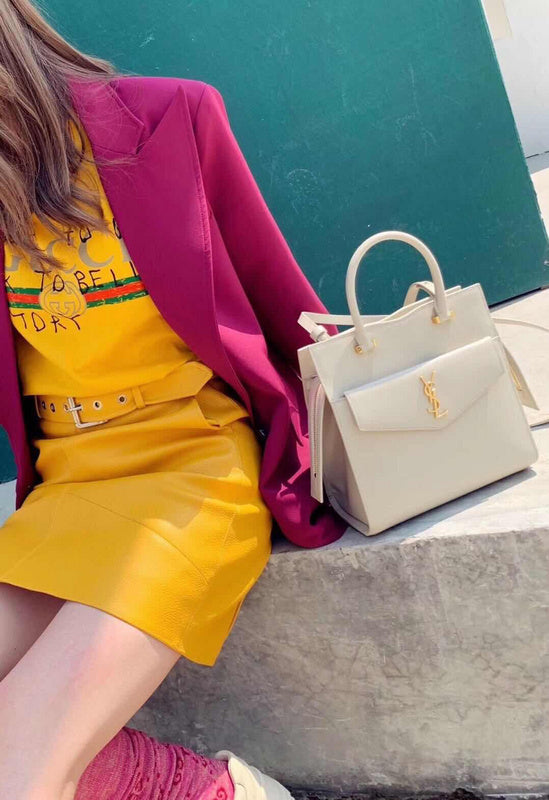 Amelia - YSL Bag - 2935