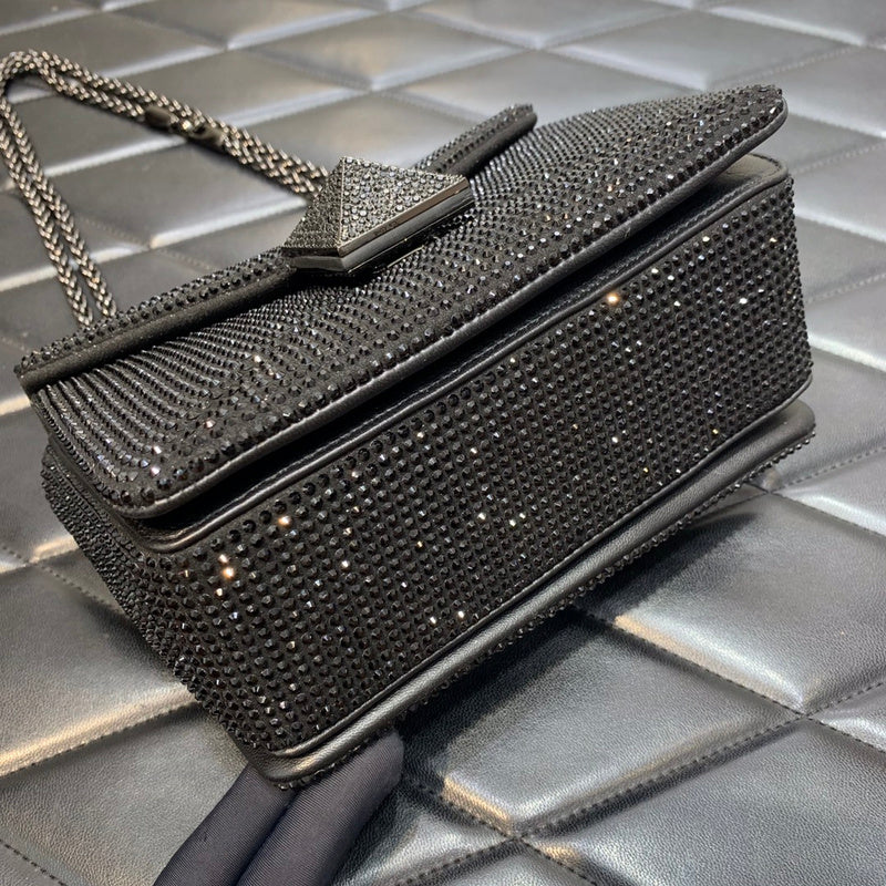 Amelia's Bag Gallery - VEL Bags - 304