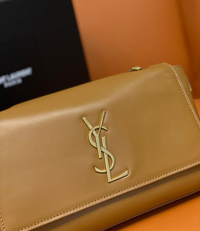 Amelia - YSL Bag - 2047