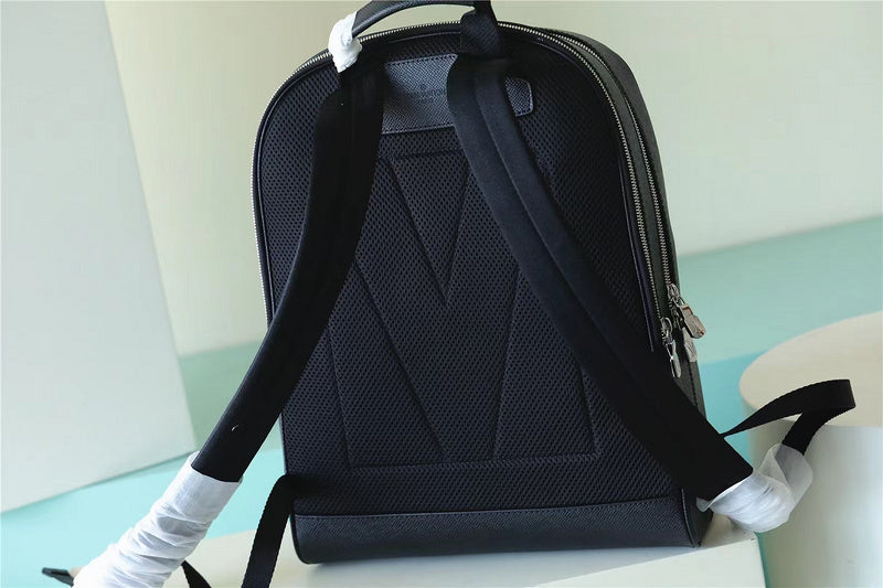 Fan Fashion Lu-Vi bags - 9596