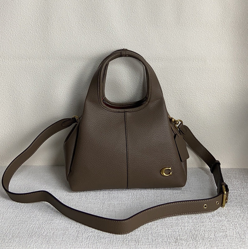 Amelia-i CAH Bags - 038