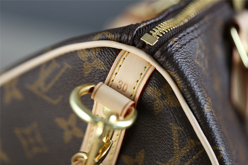 Fan Fashion Lu-Vi bags - 8188