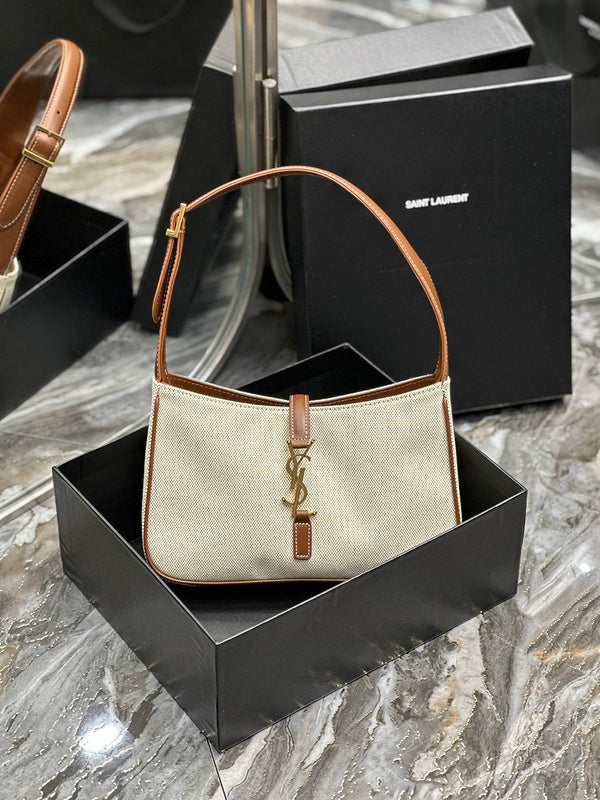 Amelia - YSL Bag - 2498