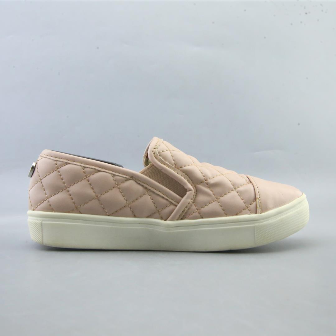 STEVE MADDEN ZAANDER