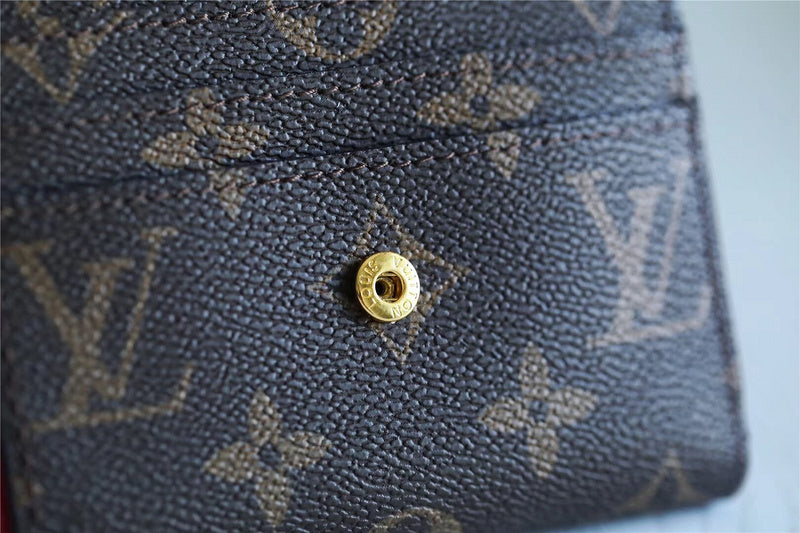 Fan Fashion Lu-Vi bags - 9234