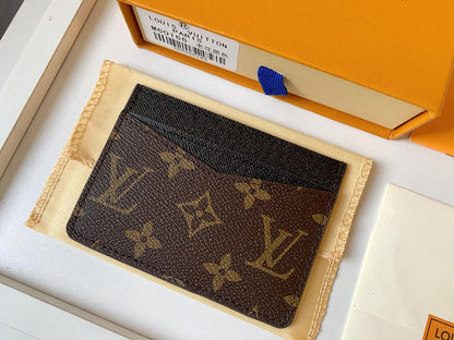 Amelia- LOV  Luxury  Wallets - 707